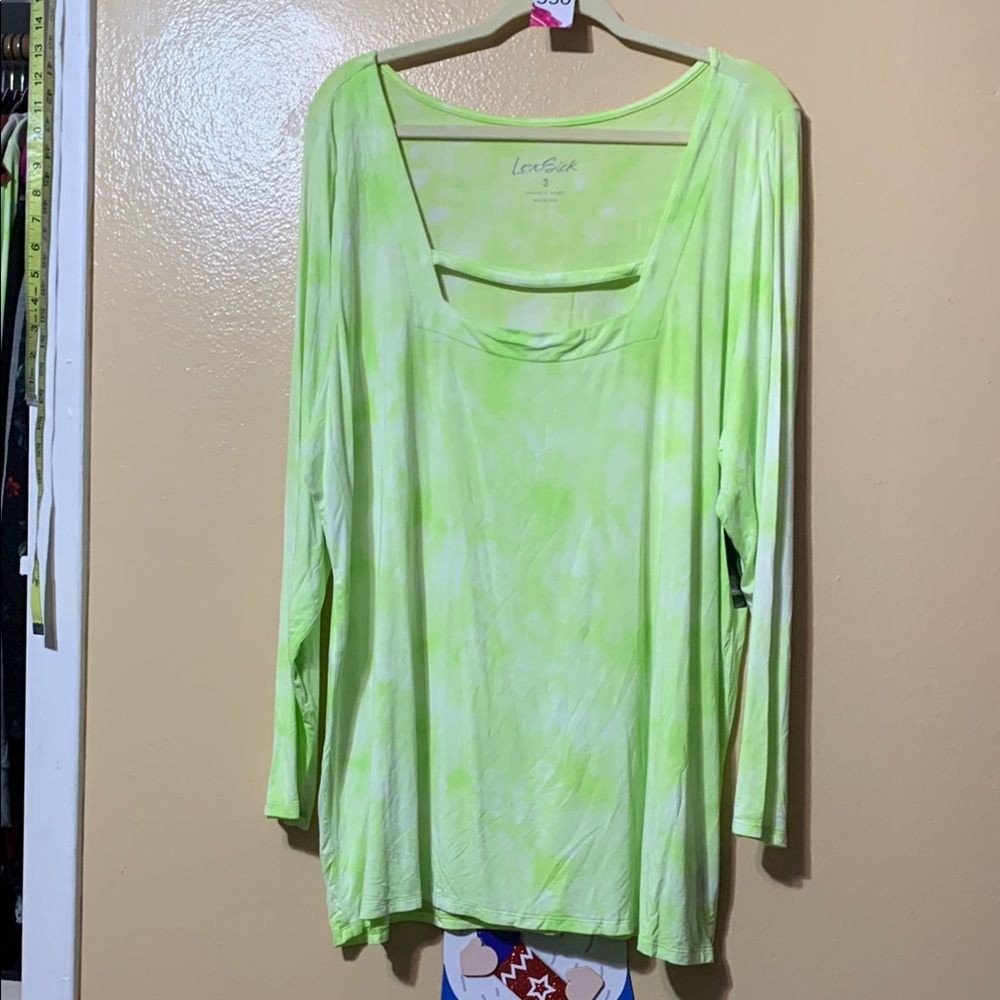 #330 size 3 or 6 Lovesick torrid NWT Green & white tie dye Long Sleeve Tunic